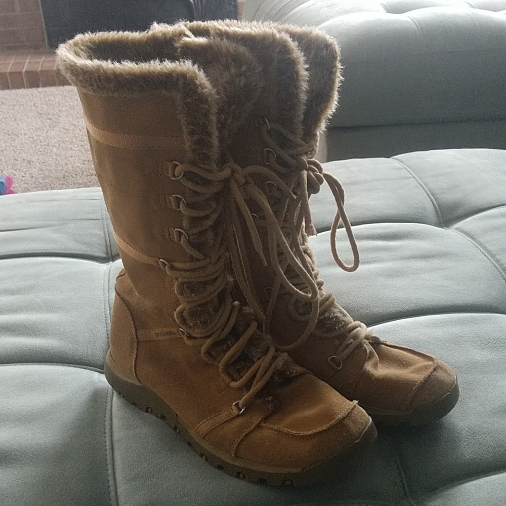 Skechers Grand Jam Tan Suede Fur Trim Boots 9